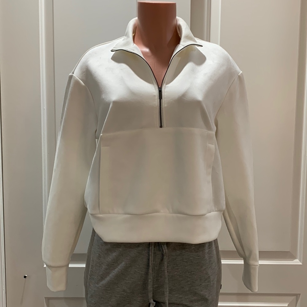 3/4 Pullover Sweatshirt - Picture 1 of 6